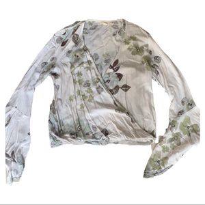 Flowy White Green Blue Flower Wrap Top With Bell Sleeves